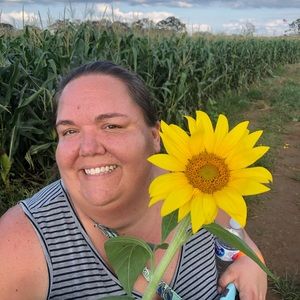 Meet your Posher, Rachel